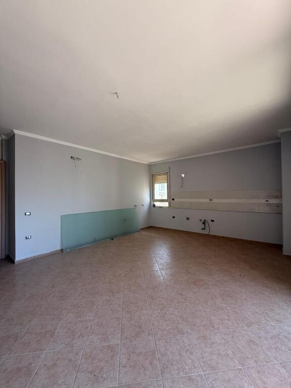 Appartamento 2+1 in vendita vicino al "Radison Hotel" al Lago Secco.