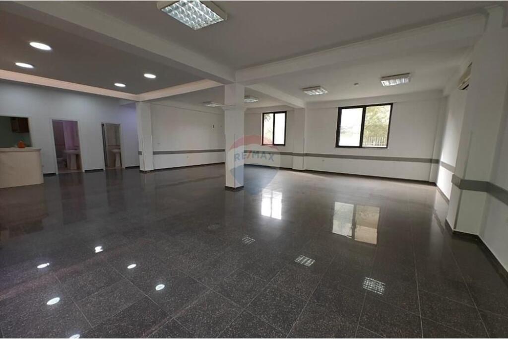 FOR RENT, BUSINESS PREMISES, SHOWCASE, TIRANA ID: 530581008-44