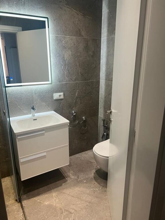 APARTAMENT 1+1 ME QIRA – TEK PARKU OLIMPIK