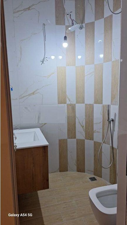 Jepet Apartament 2+1+2 ne Shkoze