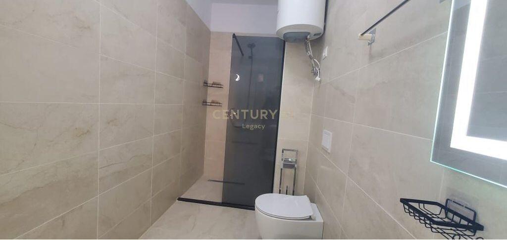Jepet me qira apartament luksoz 2+1+2+verande me post parkimi – pranë Hotel “Radisson”