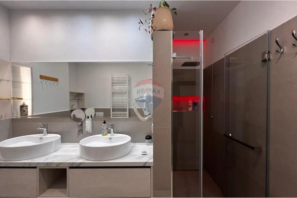 Apartament me qira 1+1 te Kompleksi Dinamo!