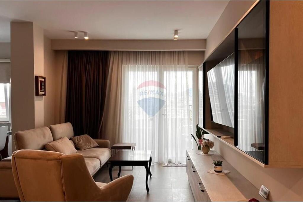 Apartament me qira 1+1 te Kompleksi Dinamo!