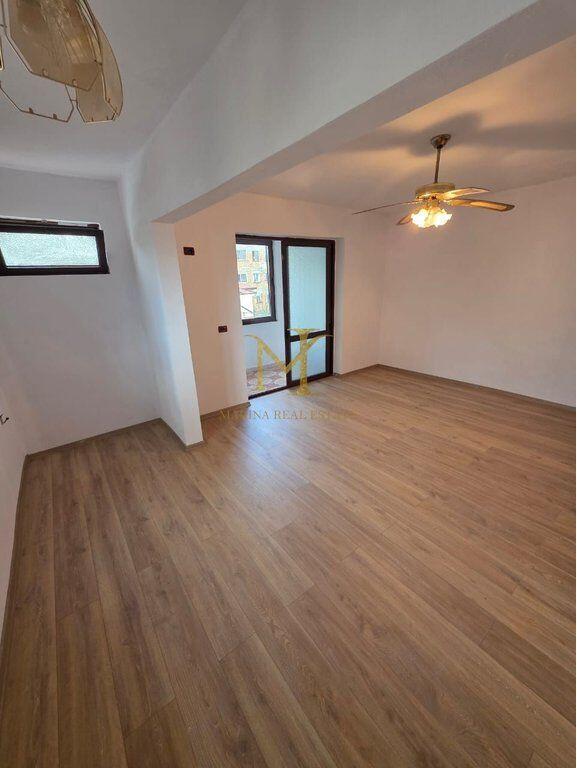 SHITET APARTAMENT 2+1+2 BALLKONE , PRANE PALLATIT TE SPORTIT !