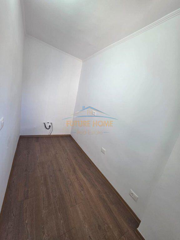 Appartamento in vendita a Tirana 2+1+Balcone Xhamllik