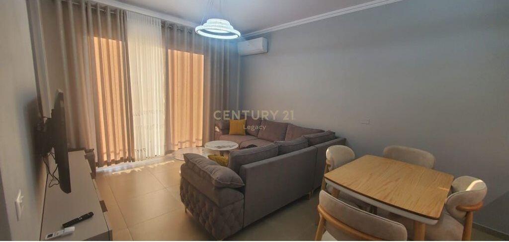 ✨ Jepet me qira apartament luksoz 2+1+2+verande me post parkimi – pranë Hotel “Radisson”