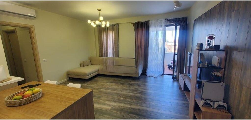 ULET CMIMI. Apartament 2+1+2+ Post parkimi, Tek komisariati Nr 4 Rr e Dibres! 270,000 €