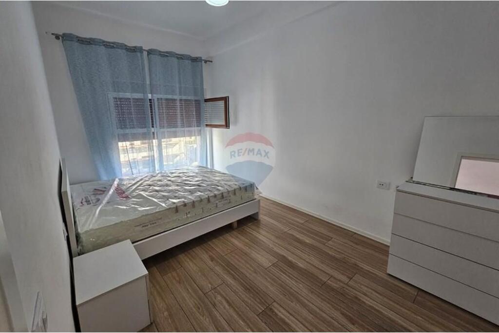 Apartment 2+1 Mangalem