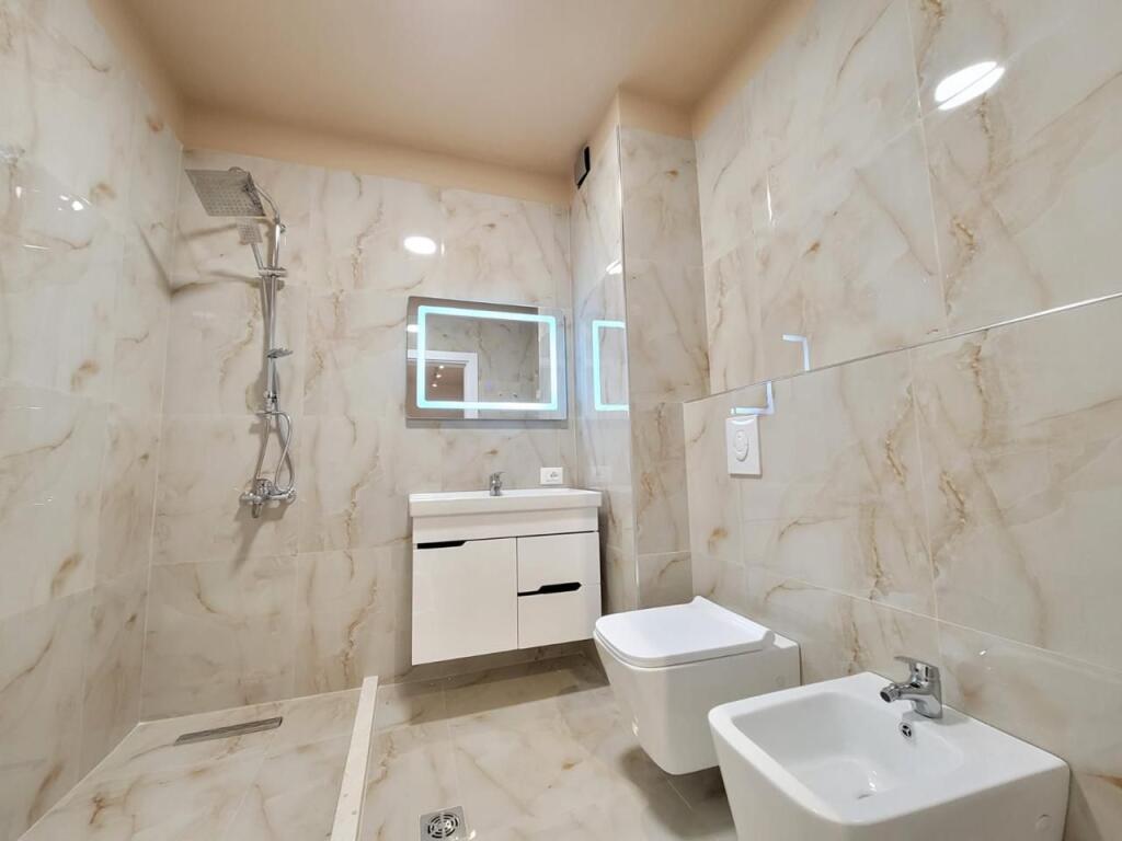 Apartament 1+1 me qira te Ish Parku