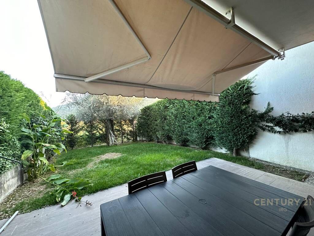 Villa nella Residenza Olive Grove! 1.500 € /Mese Sup. Totale 130m2