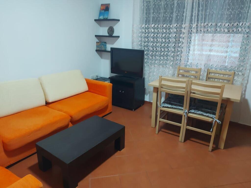 🏠 JEPET ME QIRA APARTAMENT 1+1 TEK ISH EKPOZITA TEK BULEVARDI GJERGJ FISHTA