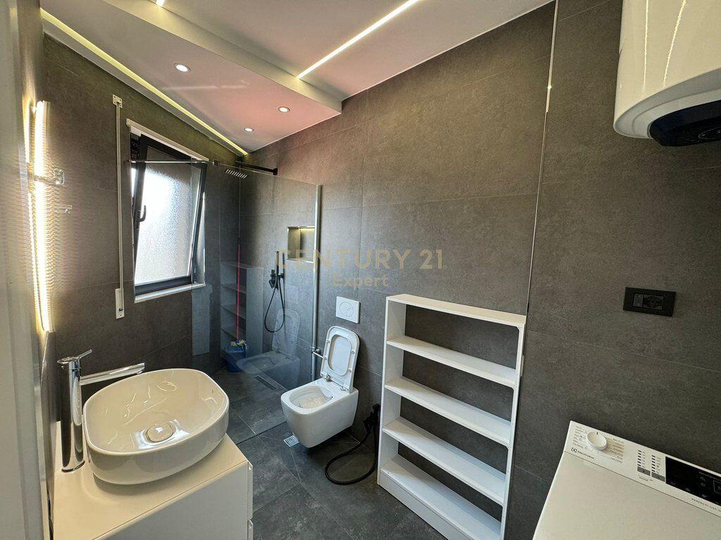 WE SELL 1+1 APARTMENT IN NEW CONSTRUCTION ON DURRES STREET! 180,000 €