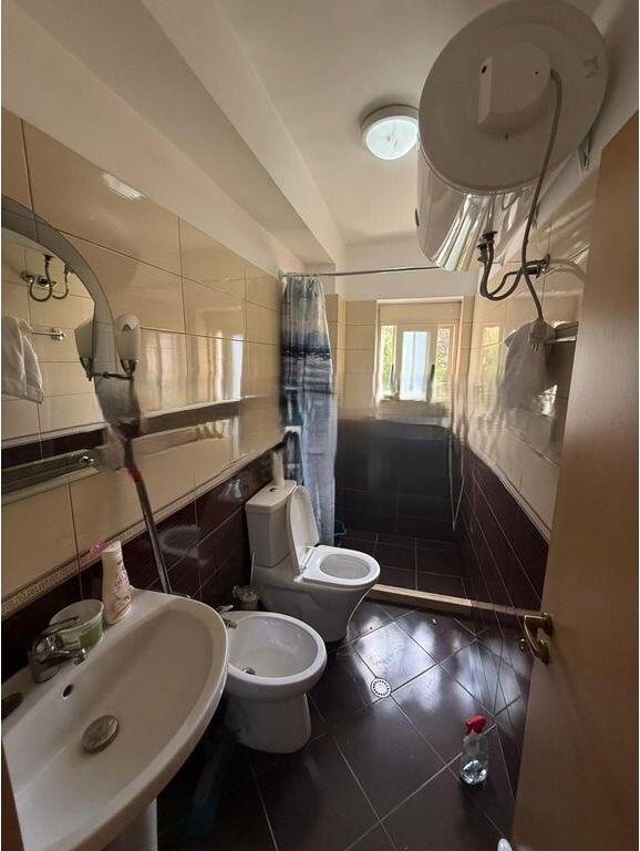 FOR SALE 1+1 APARTMENT IN ALI DEM, NEAR THE SCHOOL “KUSHTRIMI I LIRISE”! 110,000 €