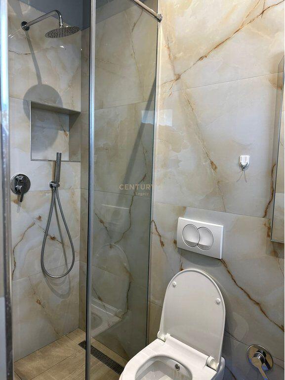 Prezzo ridotto!!! In affitto hotel di lusso con 5 piani &amp; piscina a Vaqarr
