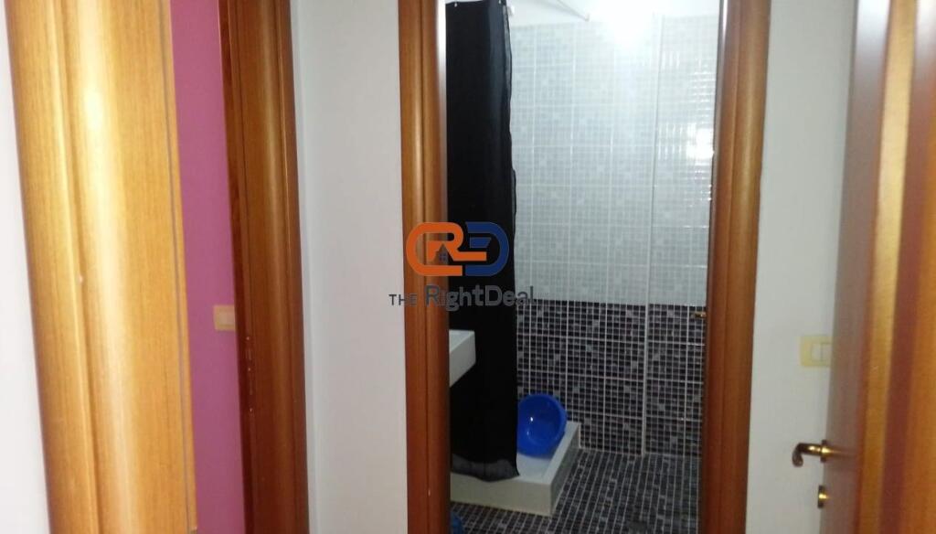 Ne Sarande, Shitet Super Apartament 2+1+2, Me Pamje Nga Deti!