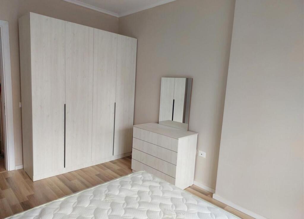 Jepet me qera Apartamenti 1+1, Astir Kompleksi Derveni 500 euro