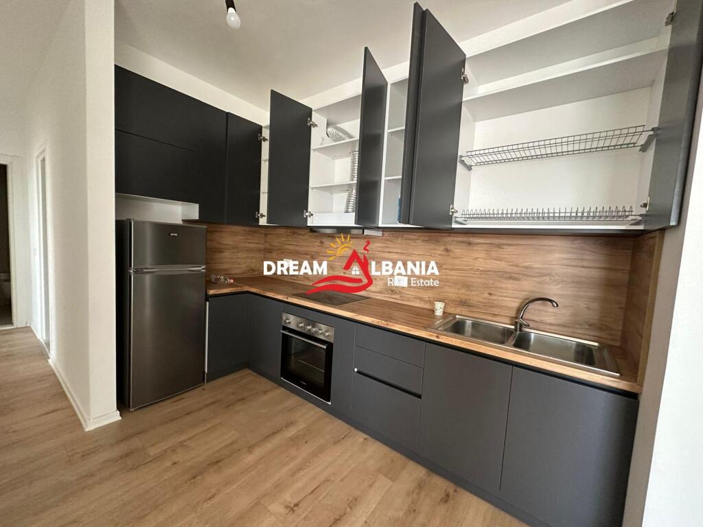 Affittasi appartamento 2+1+2 e 2 posti auto inclusi nel prezzo, presso Grand Gallery, Yzberisht (ID 42214708)
