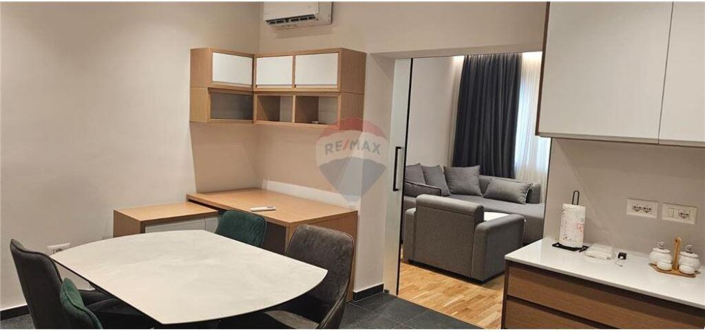 Apartament Për Qira Rruga e Kavajës WhatsApp Apartament - Për Qira - Rruga e Kavajës, Tiranë
