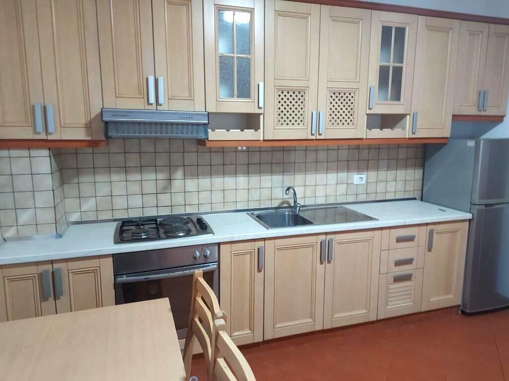 🏠 JEPET ME QIRA APARTAMENT 1+1 TEK ISH EKPOZITA TEK BULEVARDI GJERGJ FISHTA