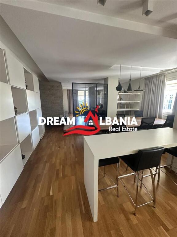 Zyra me qera ne Bllok ,Tirane (ID 42611194).