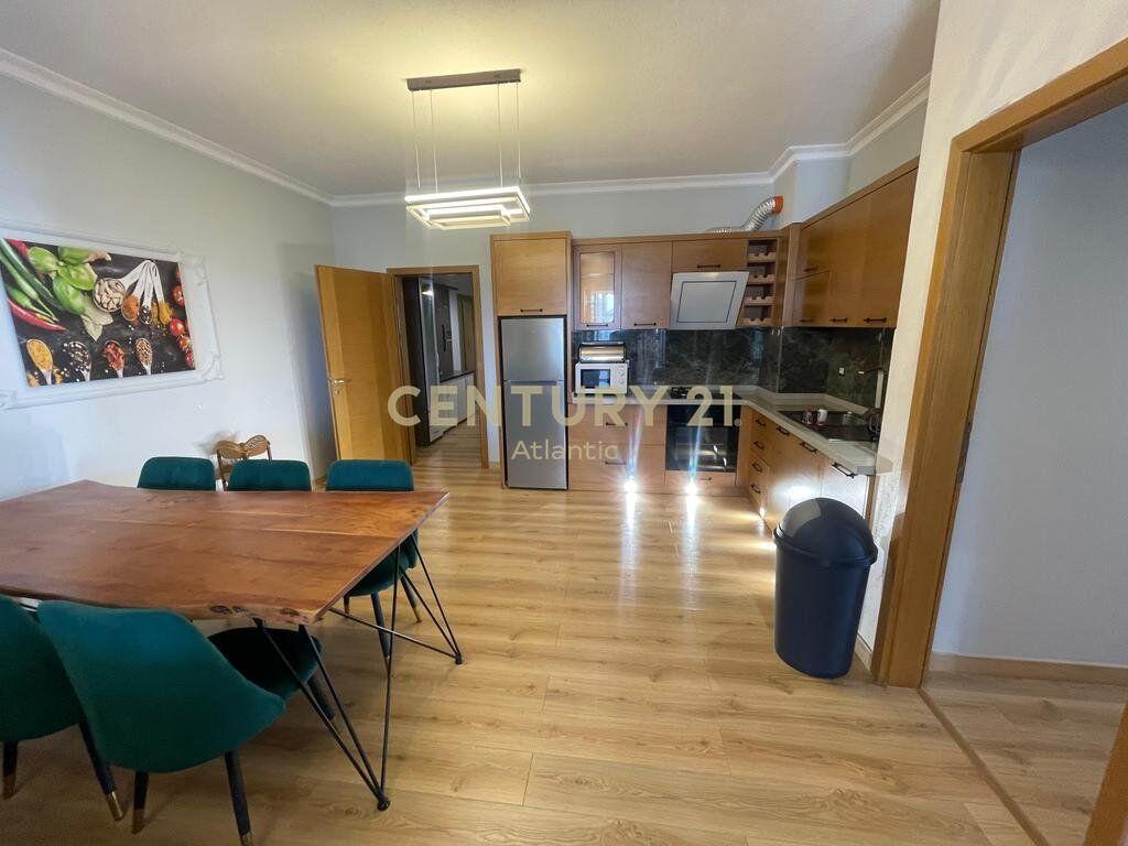 Apartment 3+1+2T+2B for rent – Dry Lake, Tirana!