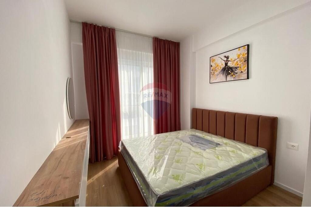 QERA, APARTAMENT 1+1, FRESKU, TIRANË