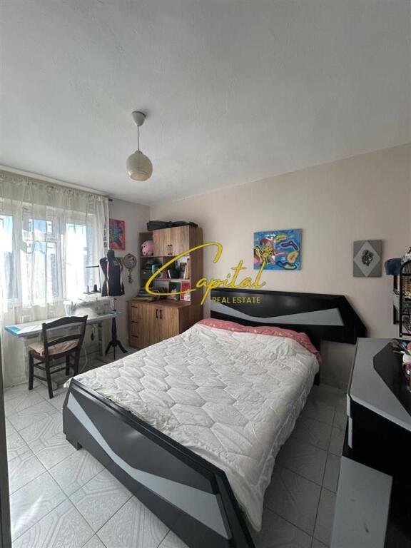 VENDESI APPARTAMENTO 2+1 EX MERCATO ELETTRICO 150.000 EURO