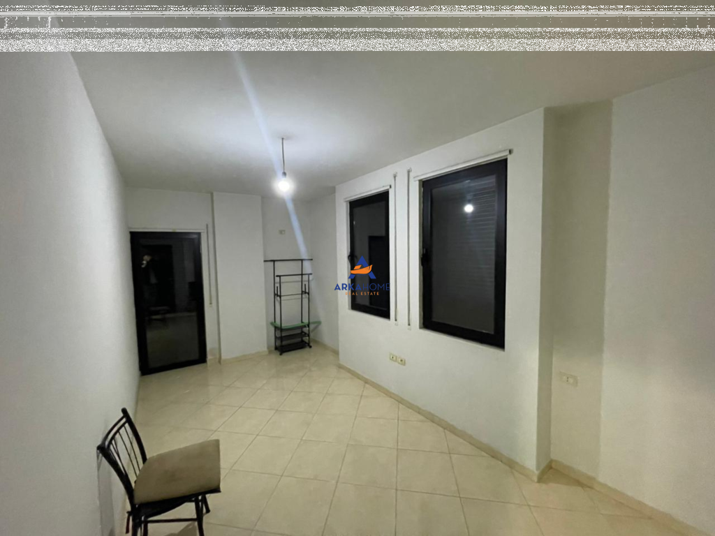 SHITET APARTAMENT 2+1+2 BALLKONE "TE UNAZA E RE" 158.000 EURO