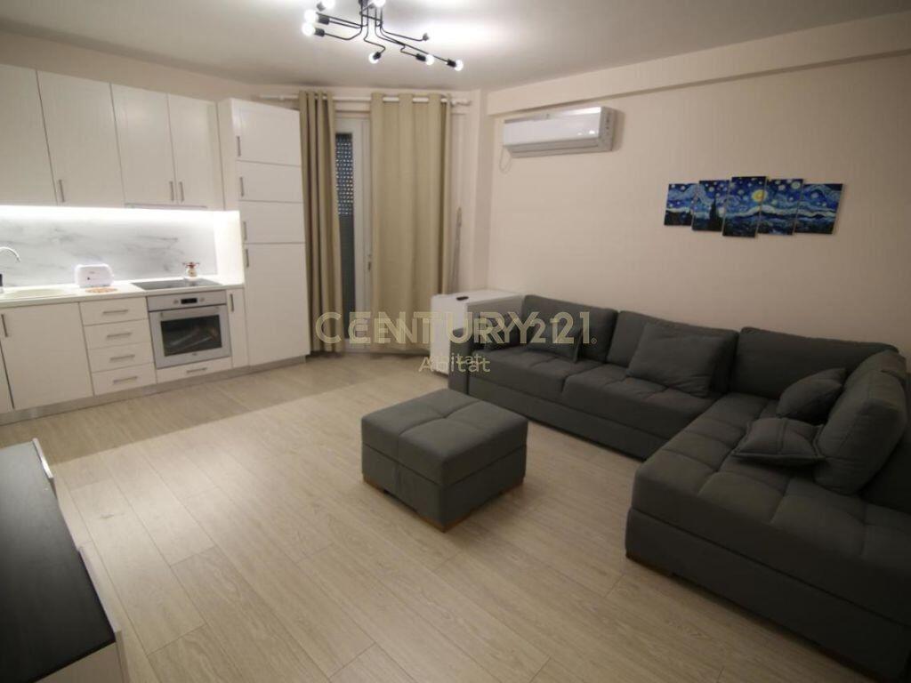 APPARTAMENTO 1+1 IN AFFITTO, CONDOR CENTER: VIA KAVAJES
