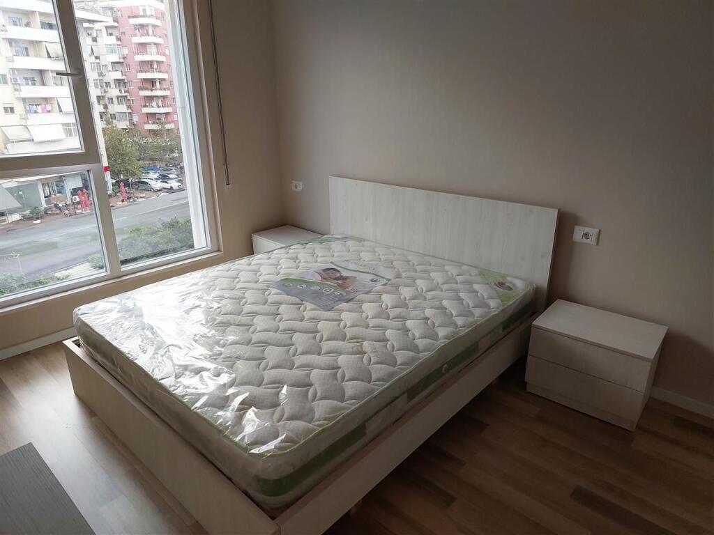 Apartament 1+1 me qera ne Astir tek Bulevardi Migjeni
