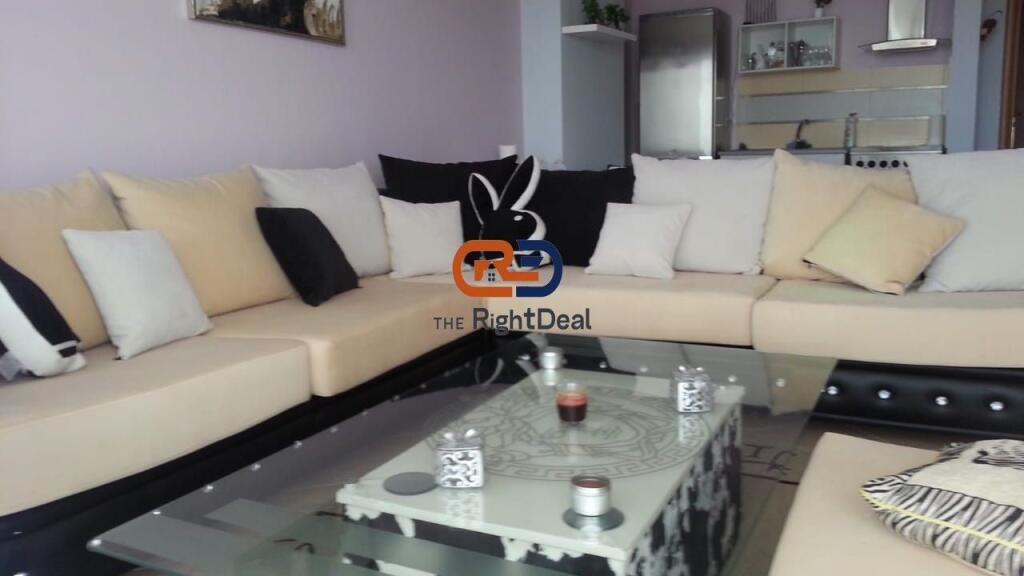 Ne Sarande, Shitet Super Apartament 2+1+2, Me Pamje Nga Deti!