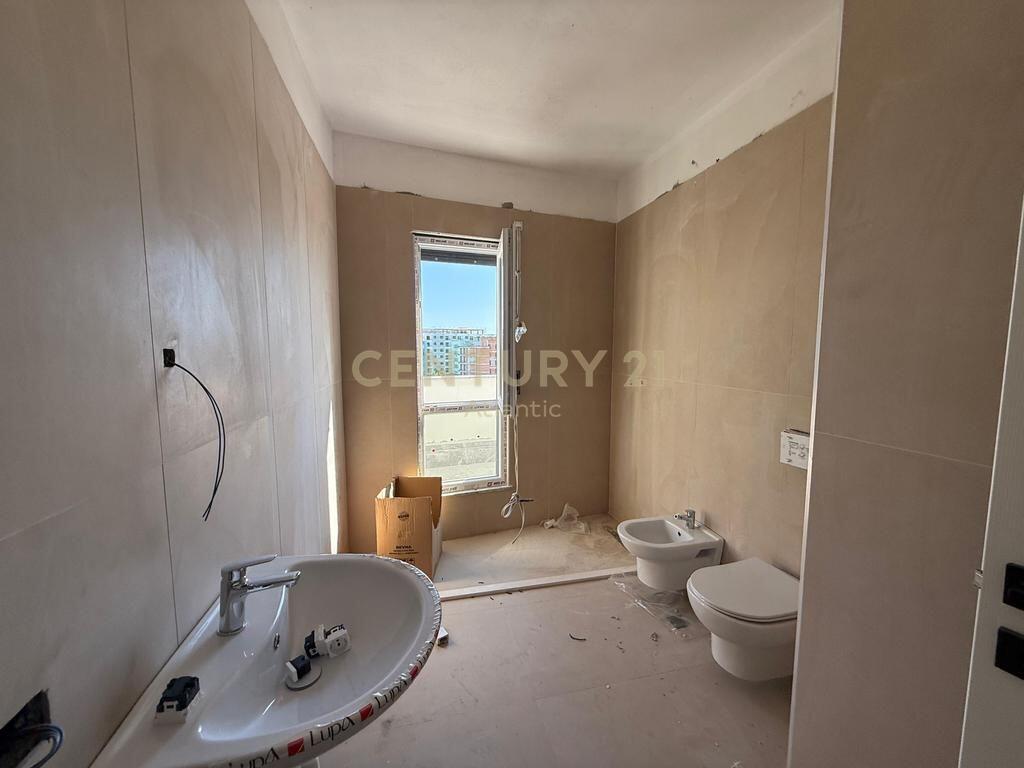 Apartment 2+2 for sale in Golem, Durrës - 132000€ | 118 m²