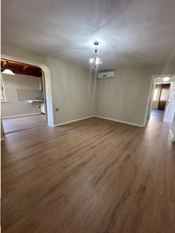 APPARTAMENTO 2+1 IN VENDITA | KOMBINAT CON IPOTECA 103.000 €