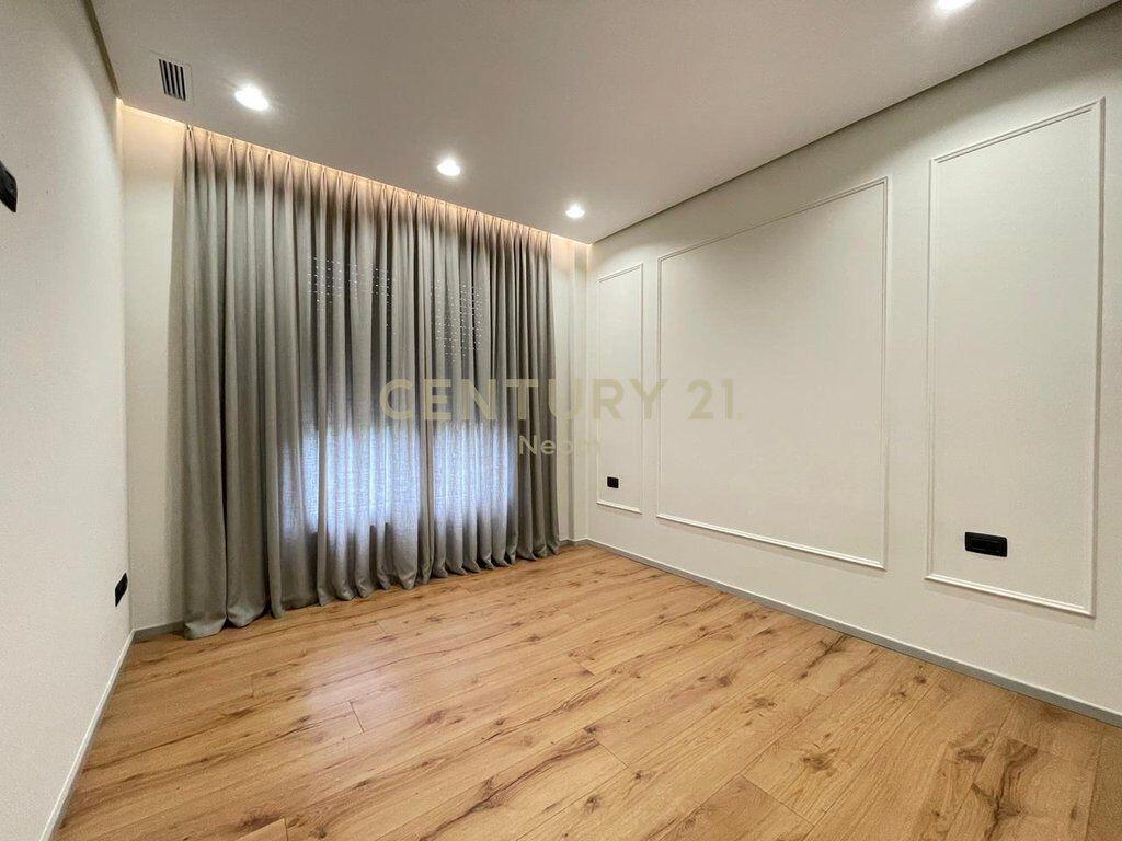 🏡 Qira – Apartament 2+1 në Secret Garden, Tiranë