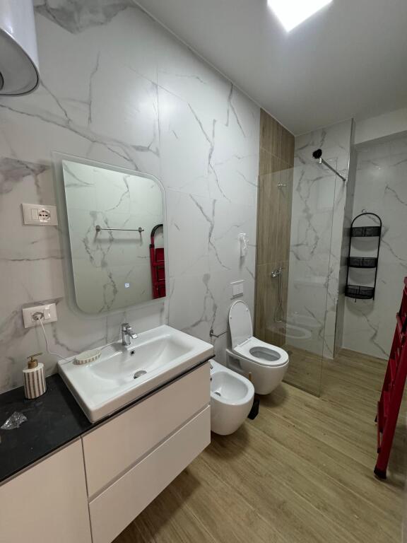 🏠 Jepet me qera Apartament 1 +1 📍 Adresa : Don Bosko Trio Tower  Rezidenc