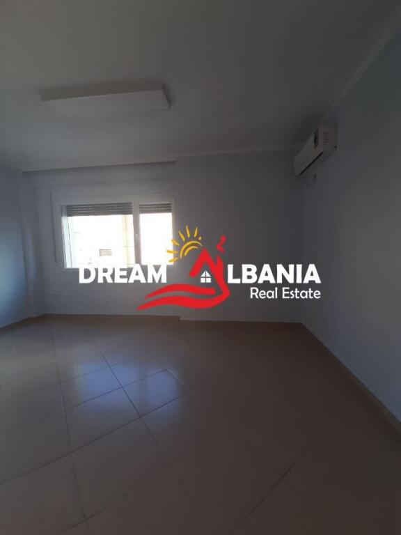 Office for rent, near Toptani (ID 42611385)