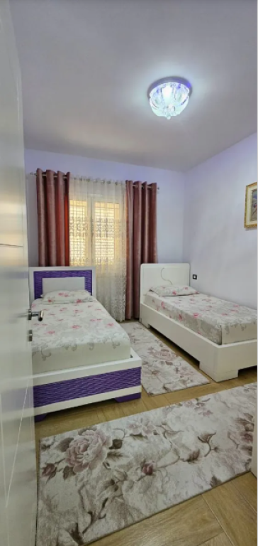 Shitet Vile 3 Kateshe ne Xhafzotaj Durres