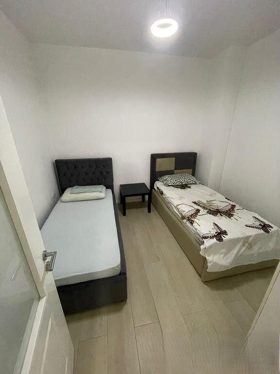 Apartment 2+1 for sale with mortgage with 2 parking spaces, in Shkoze. 120,000 €