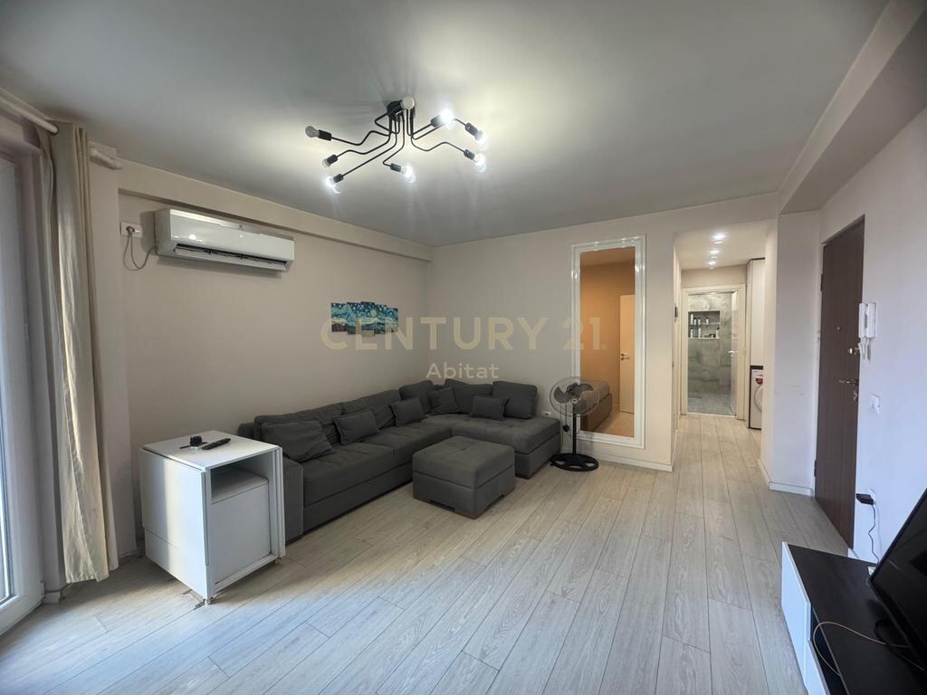 APARTMENT 1+1 FOR RENT, CONDOR CENTER: KAVAJES STREET 575 € /Month Total Area  44m2