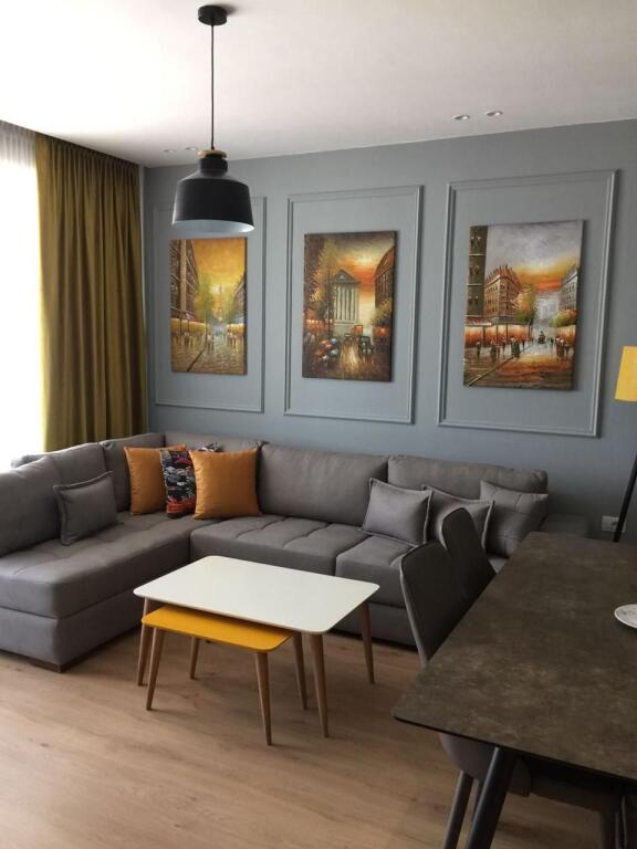 JEPET ME QERA APARTAMENT MODERN 1+1 TEK KOMPLEKSI FIORI DI BOSKO!