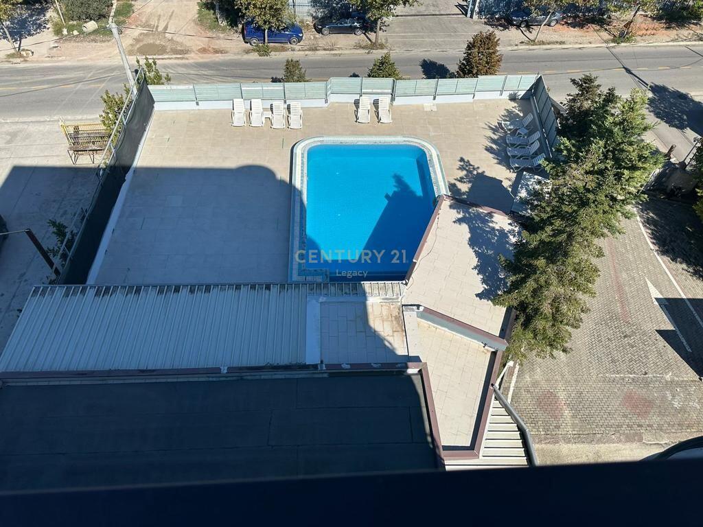 Prezzo ridotto!!! In affitto hotel di lusso con 5 piani &amp; piscina a Vaqarr