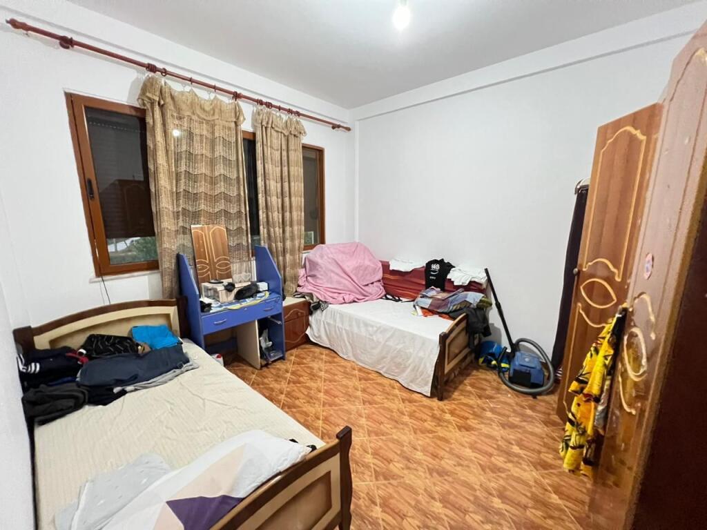 🏡 VILLA su due piani IN VENDITA – OCCASIONE! – QUARTIERE “ALI DEMI”