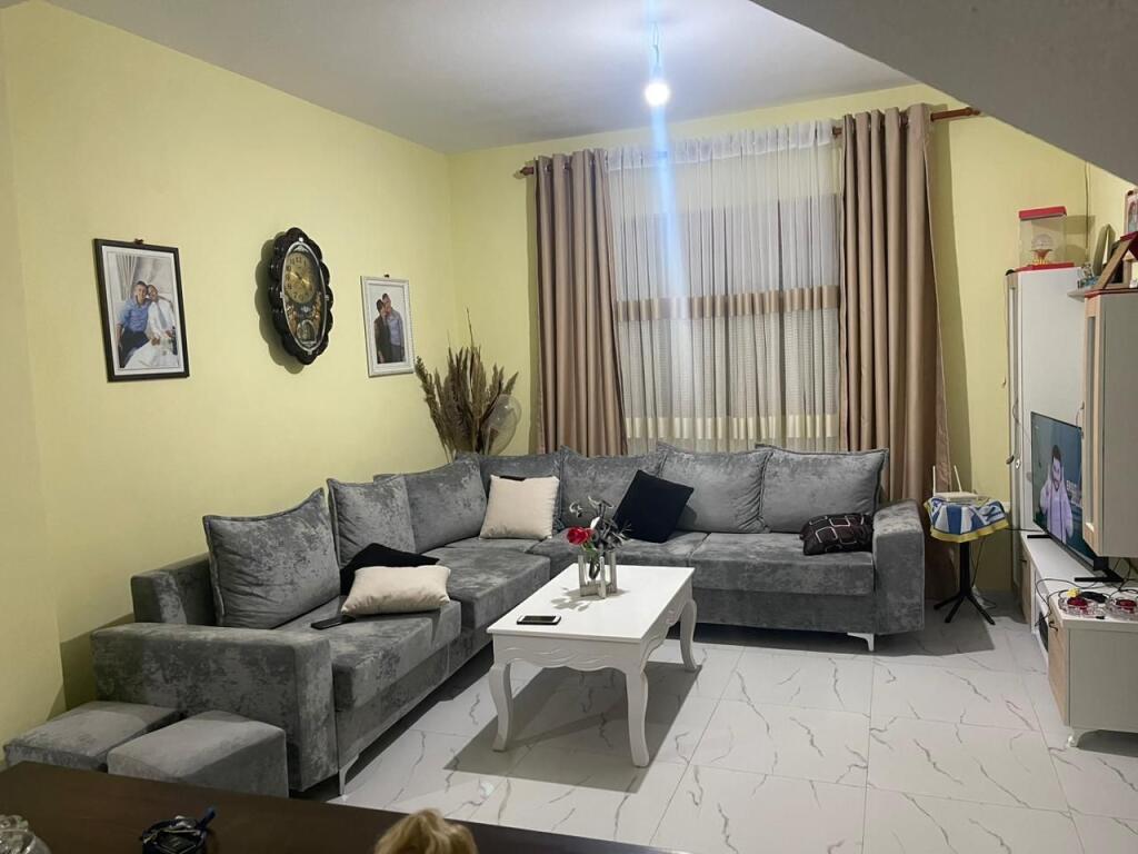 🏡 VILLA su due piani IN VENDITA – OCCASIONE! – QUARTIERE “ALI DEMI”