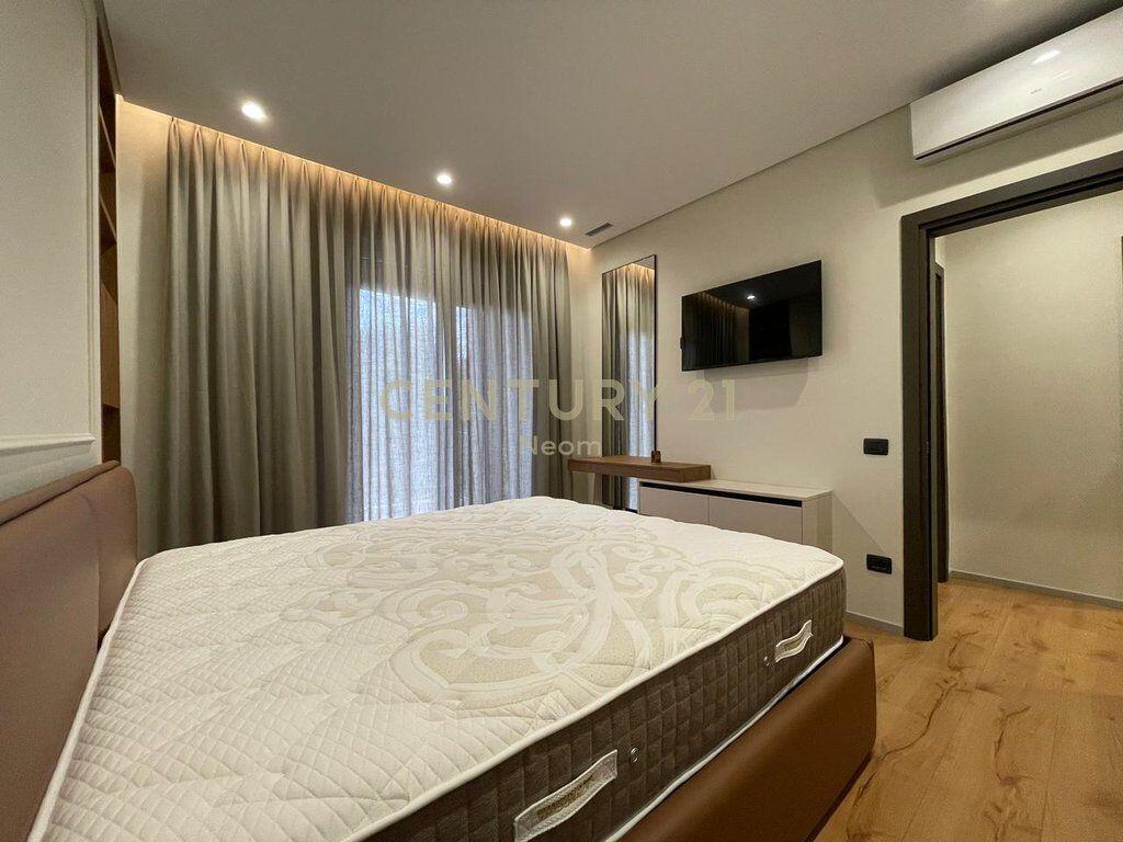 🏡 Qira – Apartament 2+1 në Secret Garden, Tiranë