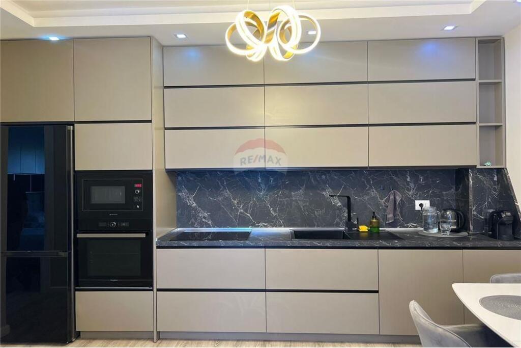 Appartamento - In Affitto - Ipoteca, Tirana