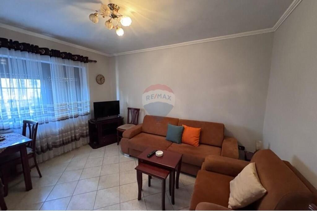Apartament 1+1 Pazari ri