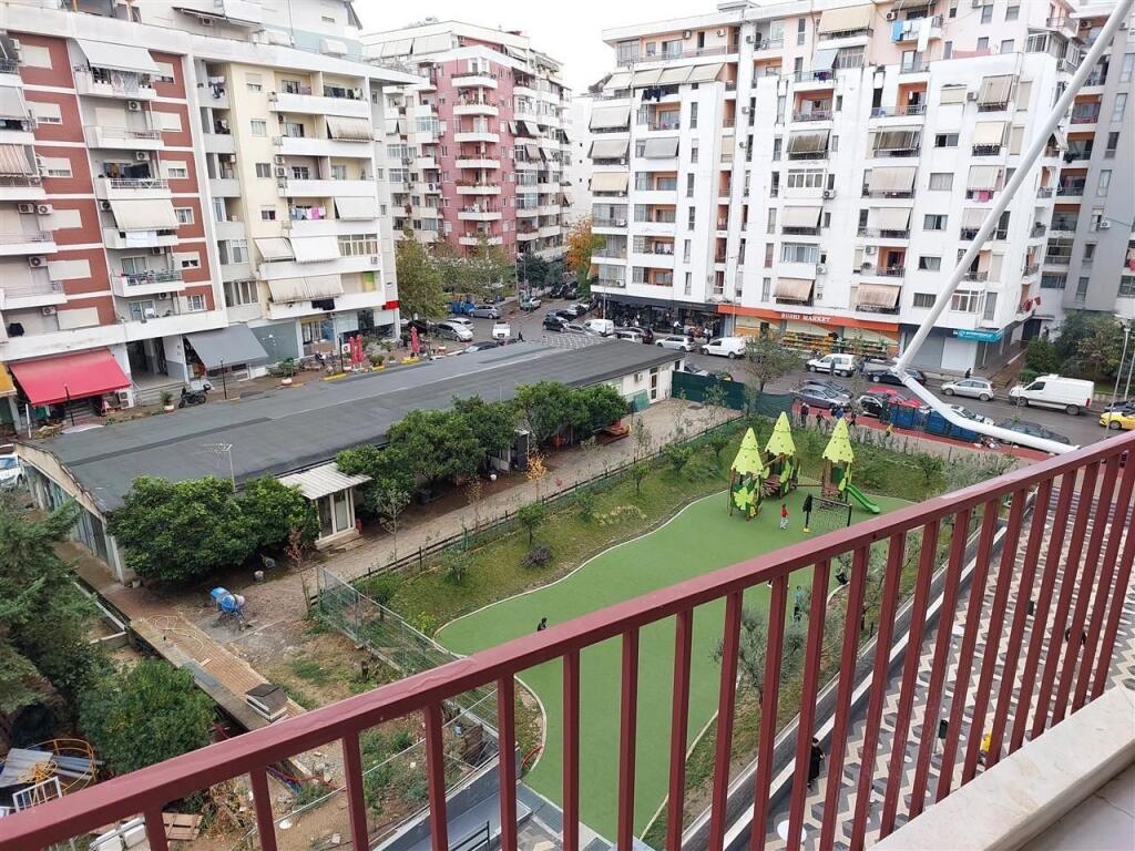 Apartament 1+1 me qera ne Astir tek Bulevardi Migjeni