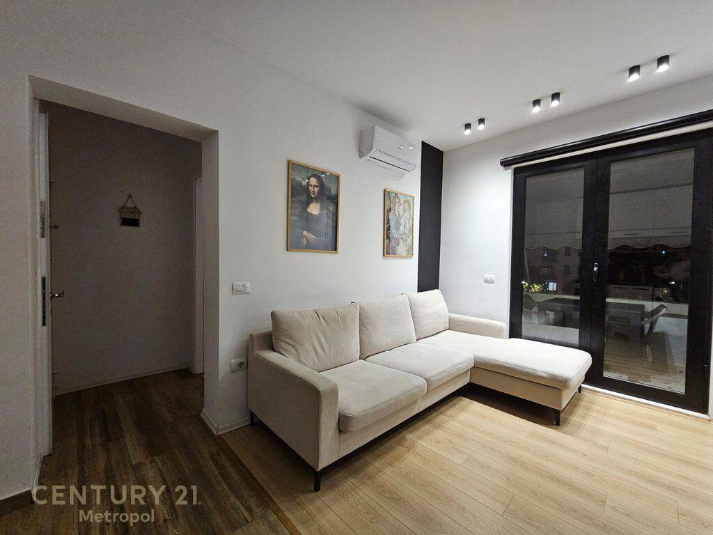 Apartament 1+1 dhe Studio per shitje tek Rruga e Durresit