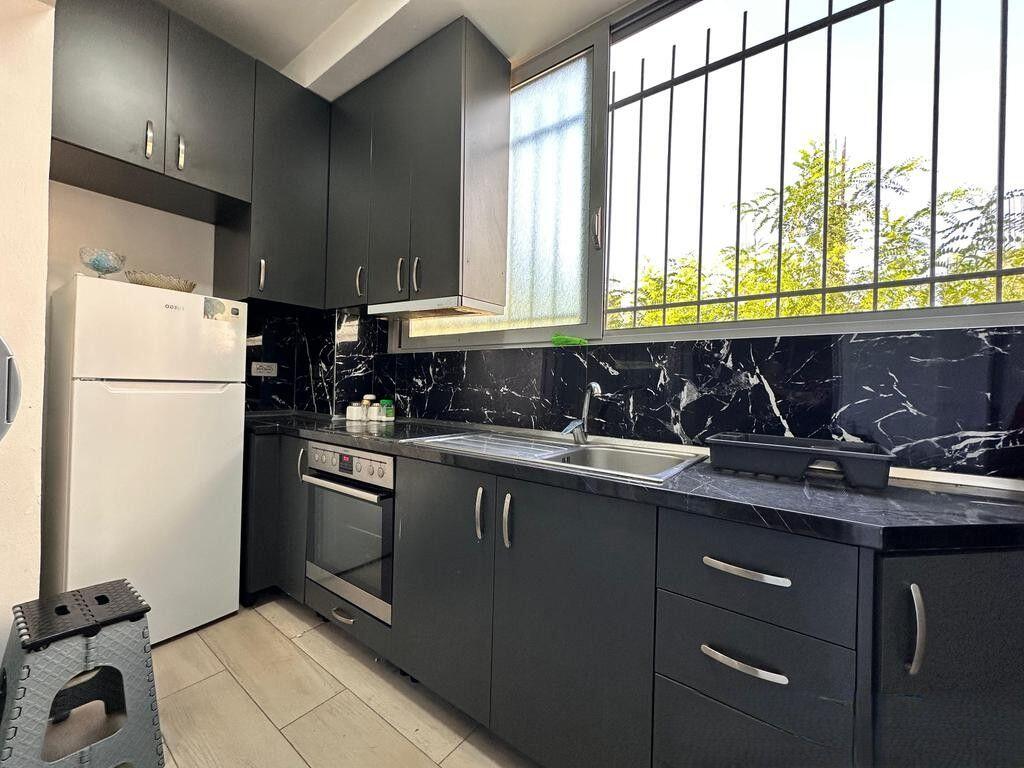 Apartment 2+1 for sale with mortgage with 2 parking spaces, in Shkoze. 120,000 €