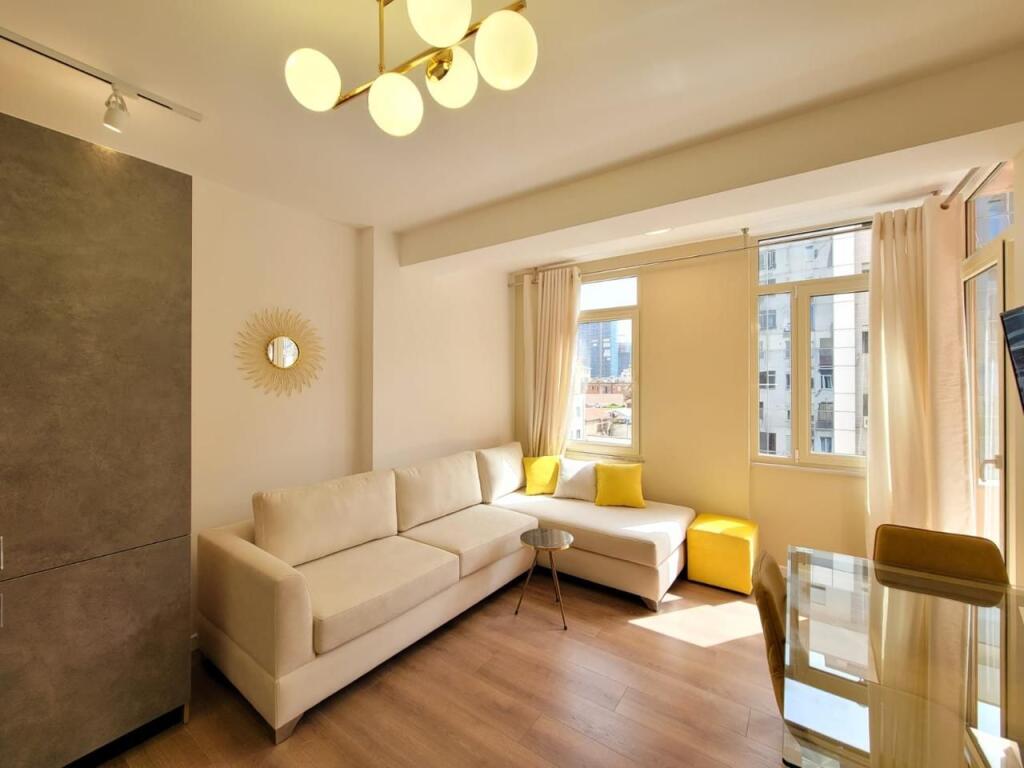 Apartament 1+1 me qira te Ish Parku